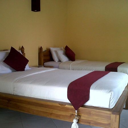 Mutiara Bali Hotel Candidasa Екстериор снимка