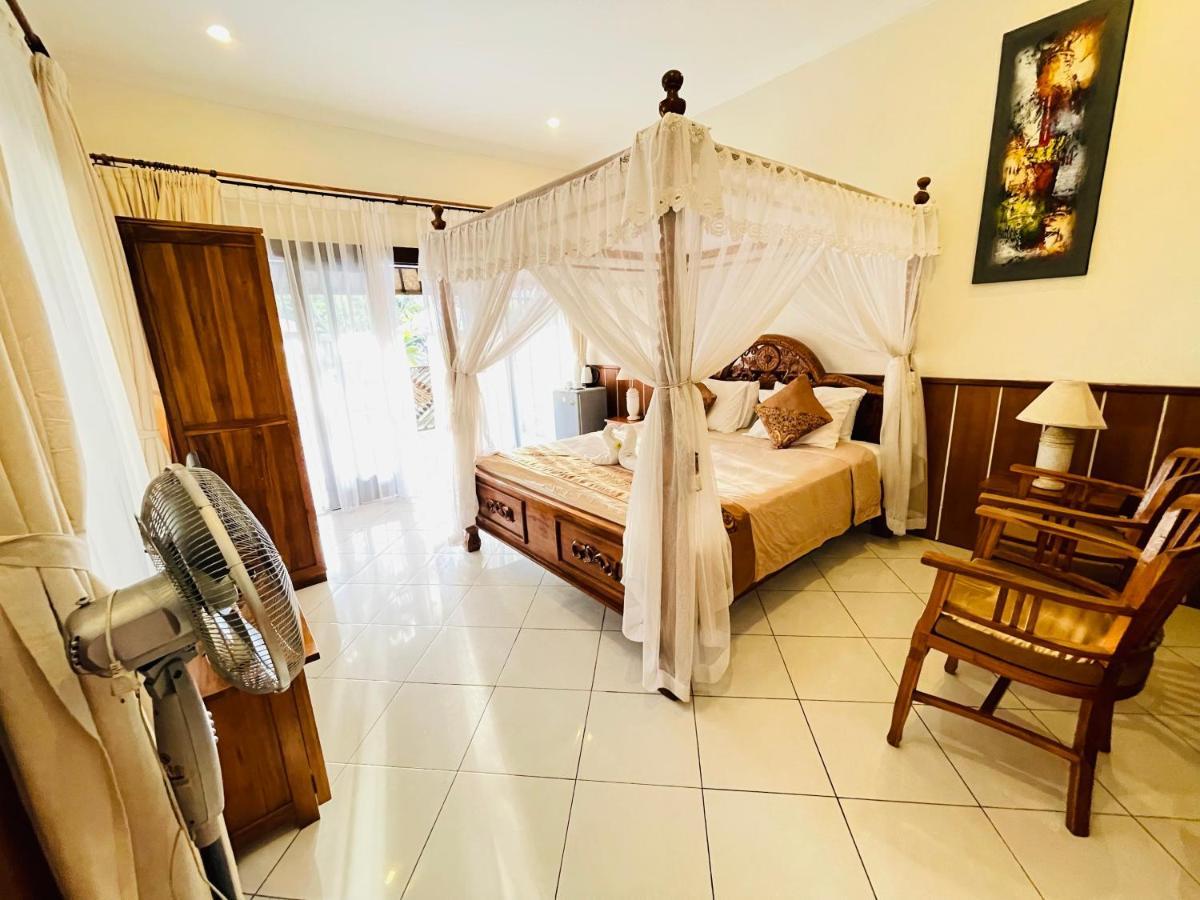 Mutiara Bali Hotel Candidasa Екстериор снимка