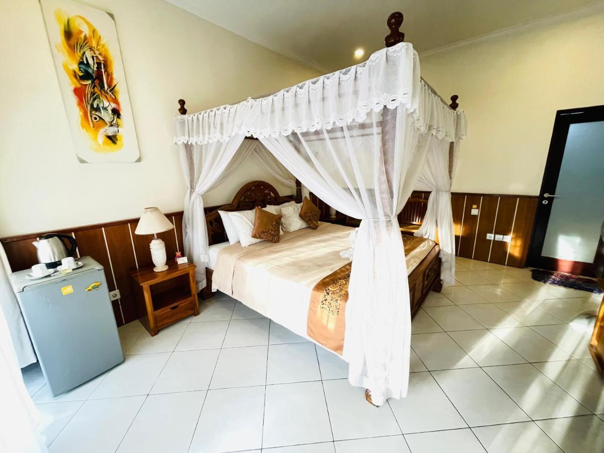 Mutiara Bali Hotel Candidasa Екстериор снимка