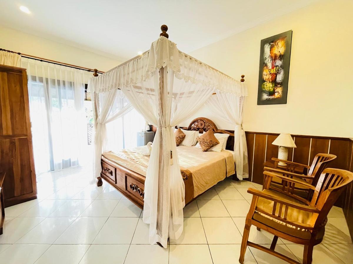Mutiara Bali Hotel Candidasa Екстериор снимка
