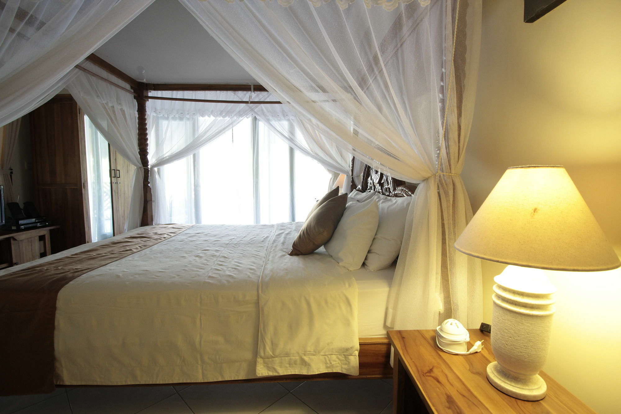 Mutiara Bali Hotel Candidasa Екстериор снимка