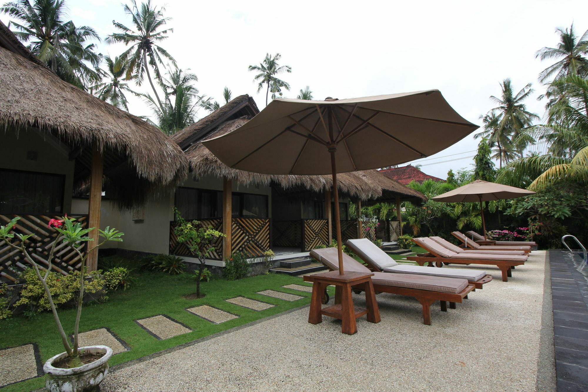 Mutiara Bali Hotel Candidasa Екстериор снимка